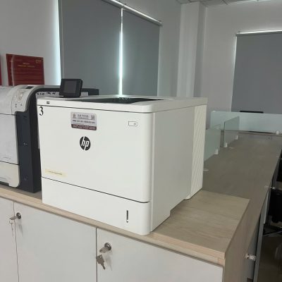 HP LaserJet Enterprise M608